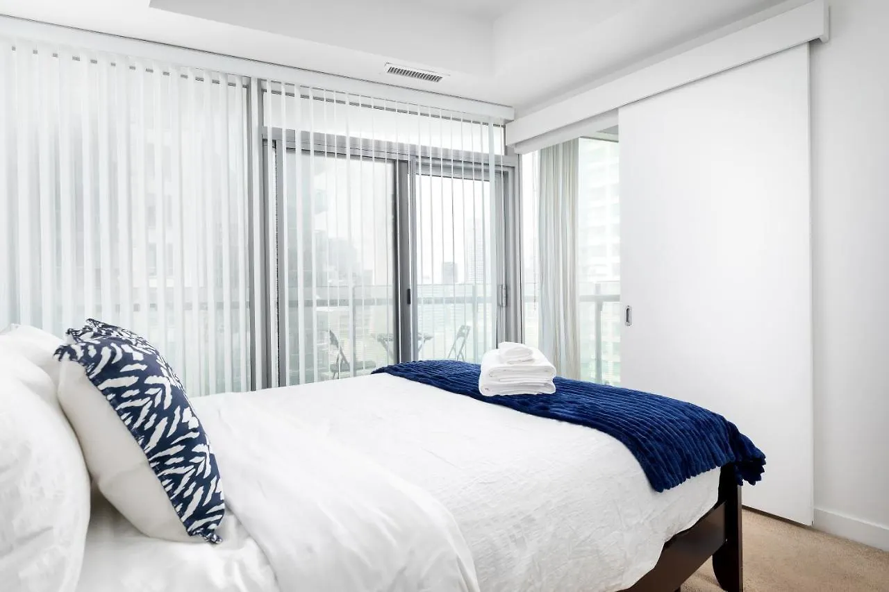 Downtown Toronto Condo Mins From Scotiabank Arena, Tiff, Cn Tower, Union, Mtcc 0*,  Canada