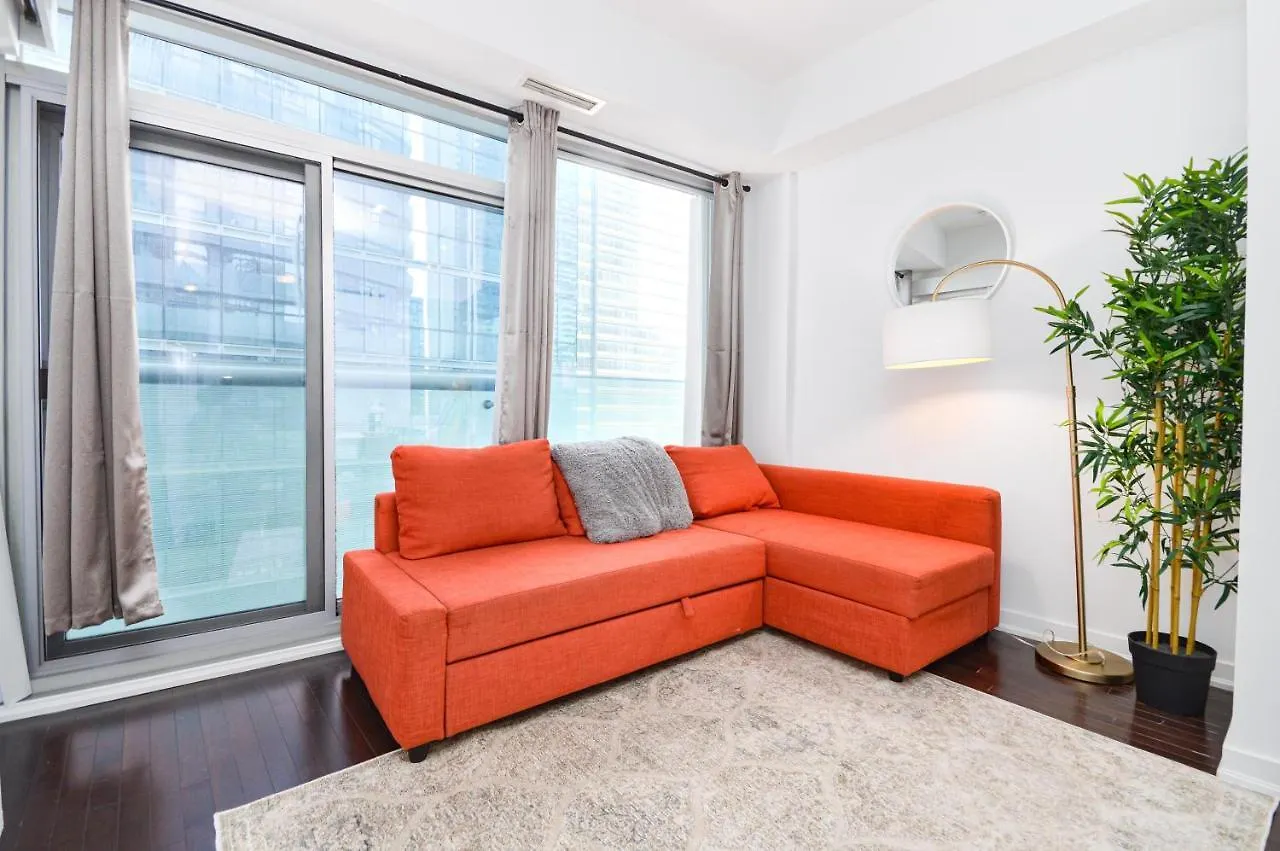 Downtown Toronto Condo Mins From Scotiabank Arena, Tiff, Cn Tower, Union, Mtcc 0*,  Canada