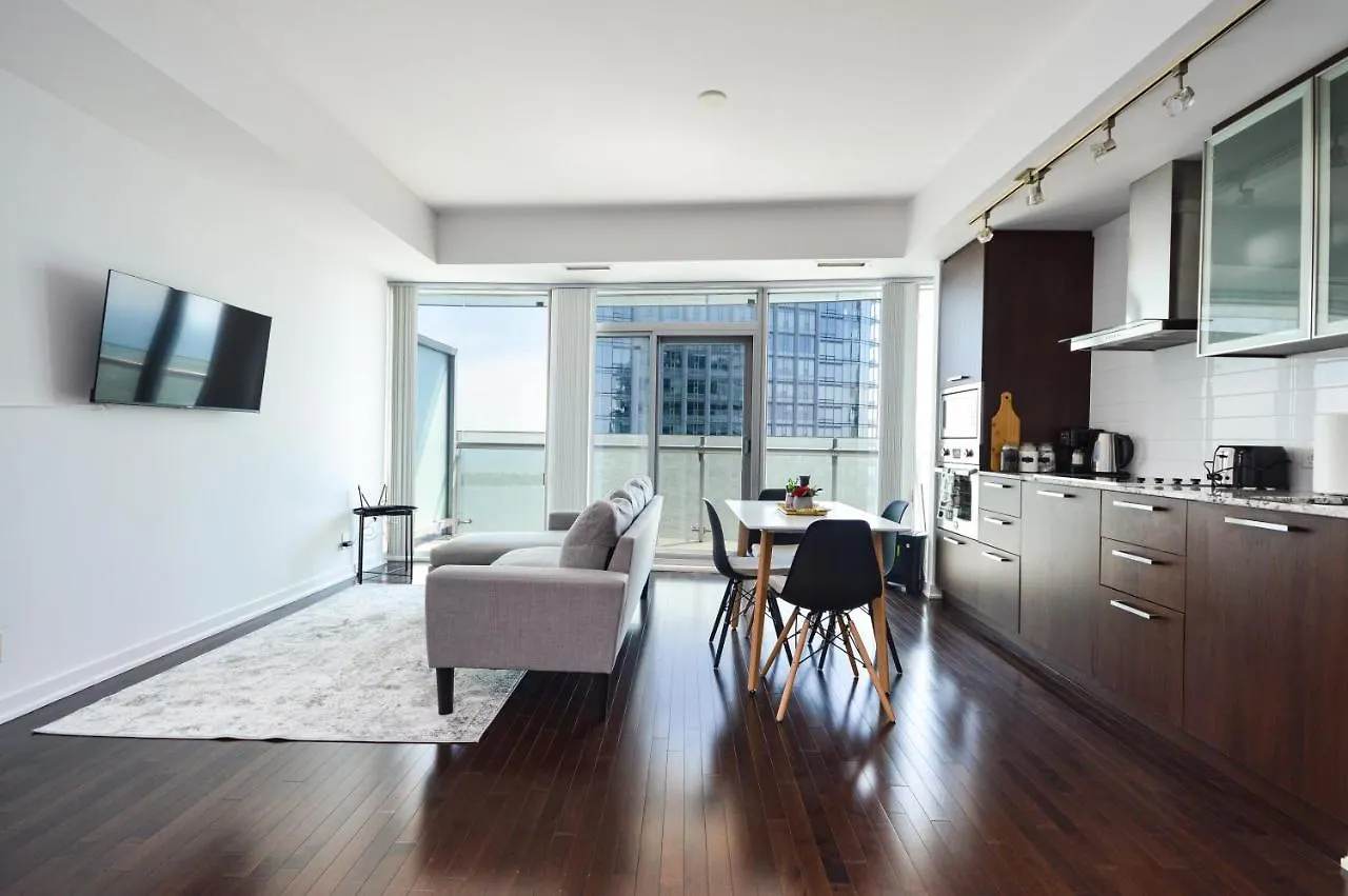 Apartment Downtown Toronto Condo Mins From Scotiabank Arena, Tiff, Cn Tower, Union, Mtcc