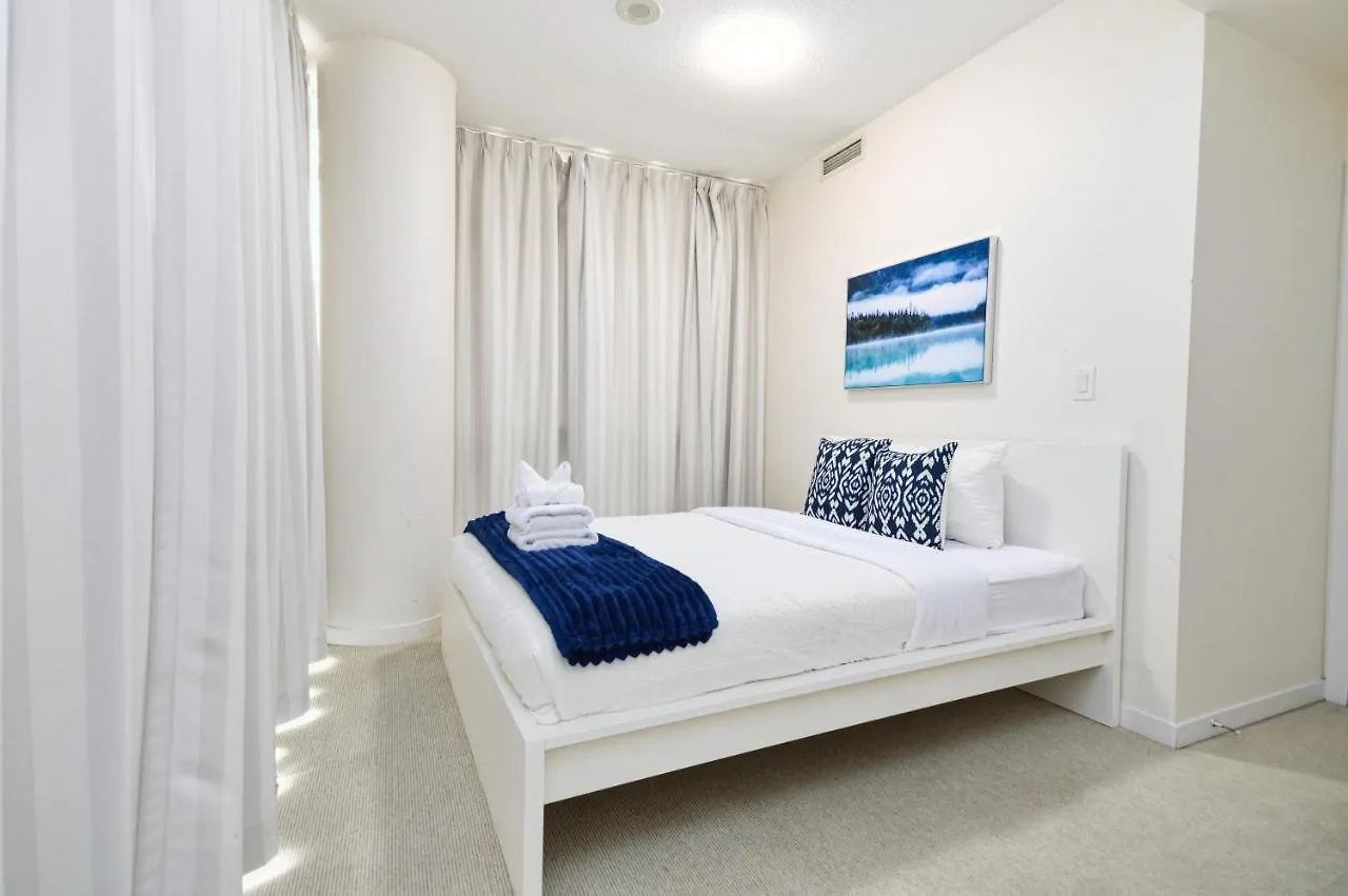 Downtown Toronto Condo Mins From Scotiabank Arena, Tiff, Cn Tower, Union, Mtcc Canada