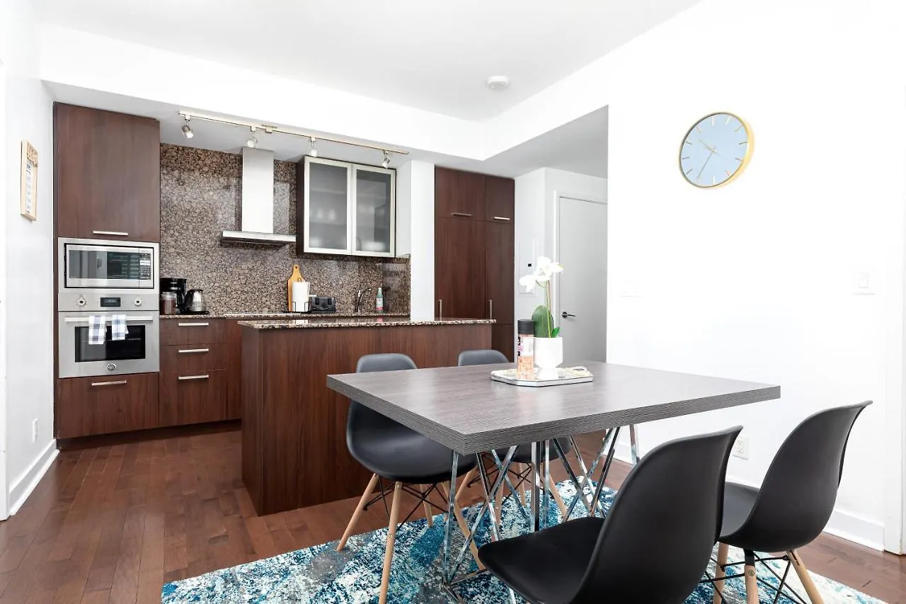 Downtown Toronto Condo Mins From Scotiabank Arena, Tiff, Cn Tower, Union, Mtcc Appartement